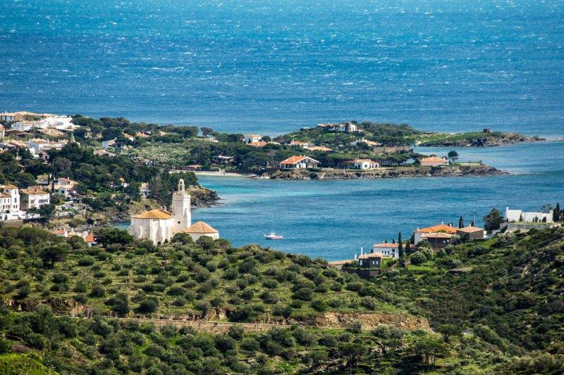 Carretera y acceso a Cadaqués